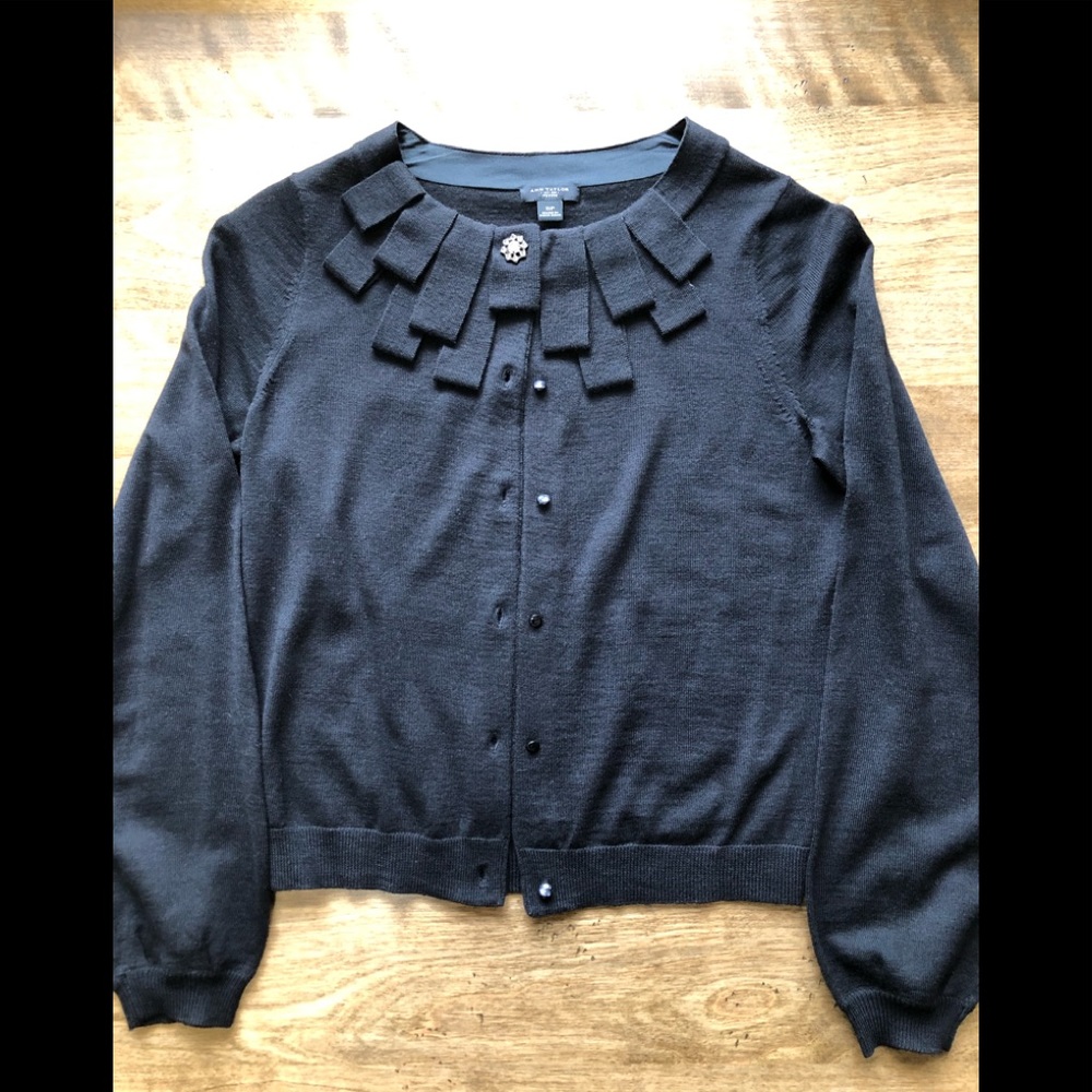 Ann Taylor petite S cardigan